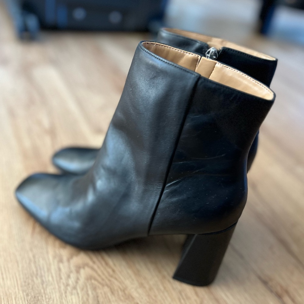 Marc Fisher Ankle Leather Black Booties US 8.5 - Picture 2 of 16